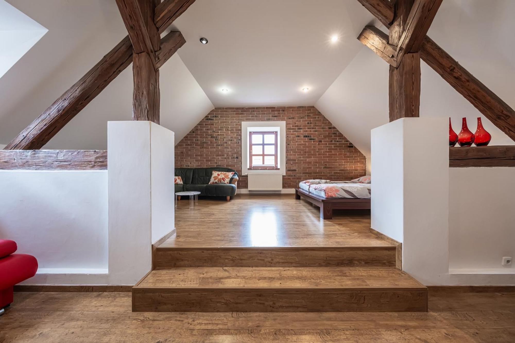 Mnich Guest house Nova Bystrice