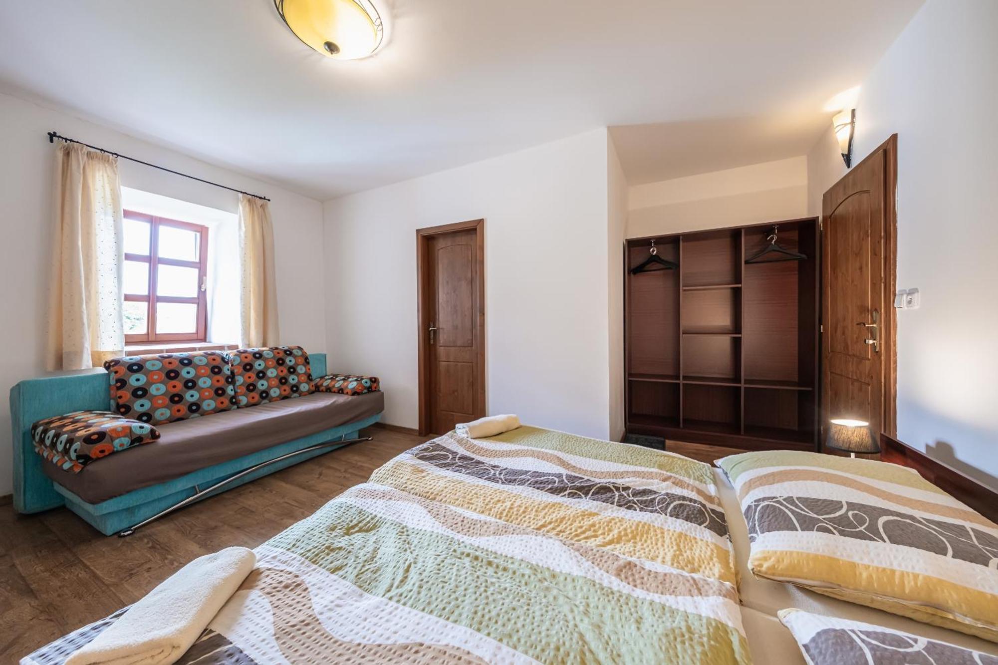 Mnich 3* Nova Bystrice